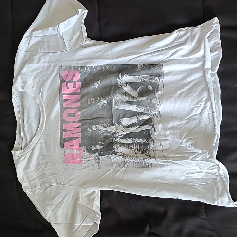 Ramones graphic tee